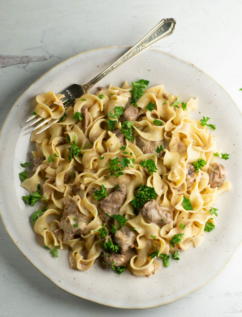 Slow Cooker Beef Stroganoff