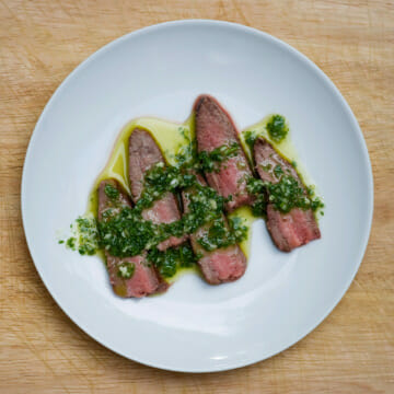 steak with chimichurri sauce
