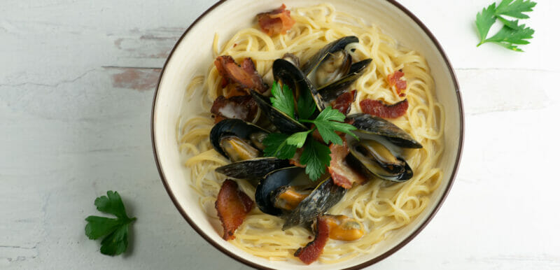 creamy apple cider mussels recipe
