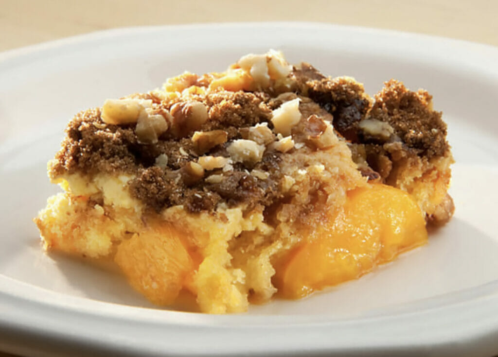easy peach crumble