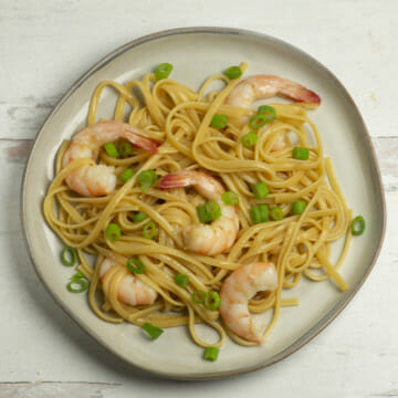 15 minute sesame shrimp noodles