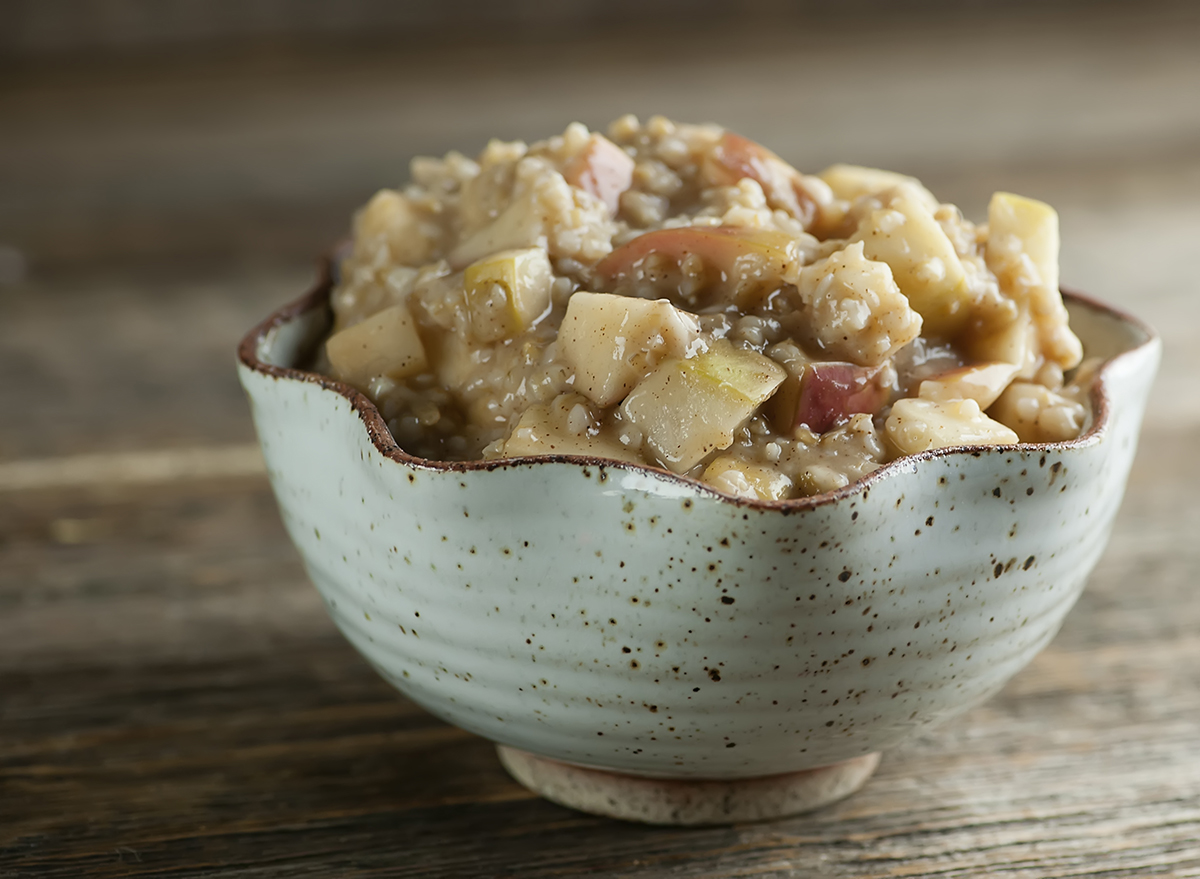 Apple pie oatmeal.