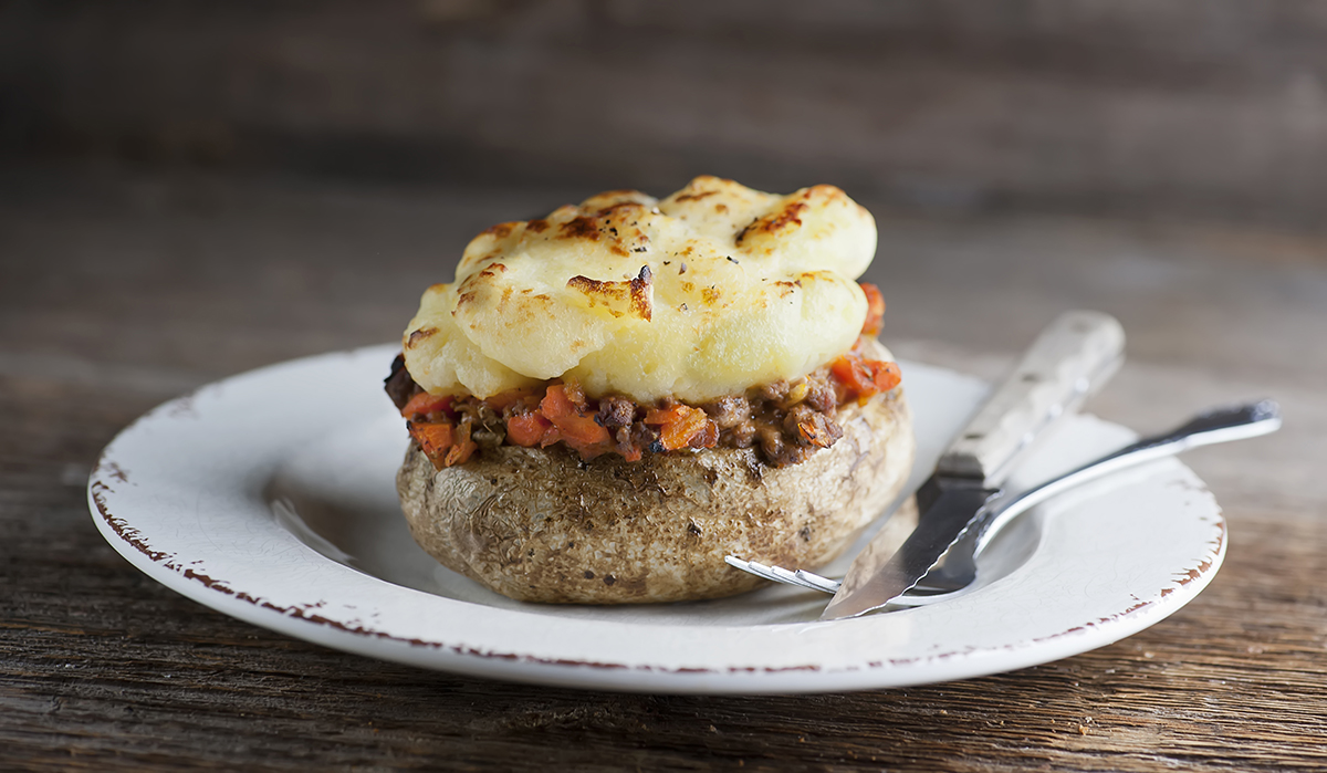 Baked Shepherd's Pie Potatoes
